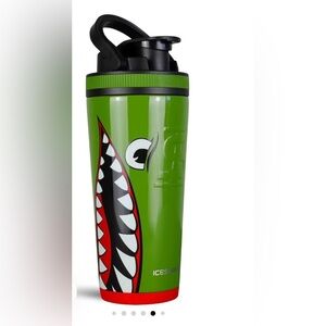 Green bomber 26 oz Iceshaker bottle #fitness